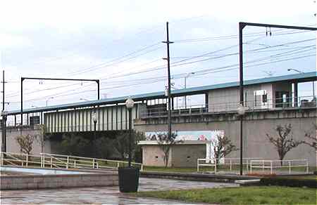 Photo of Garey Metro Center Station